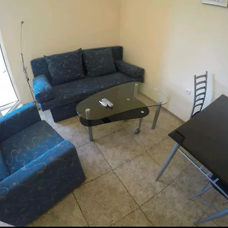 Lovely Studio Flat Kamelia Garden 1 Bulgaria Апартамент *
